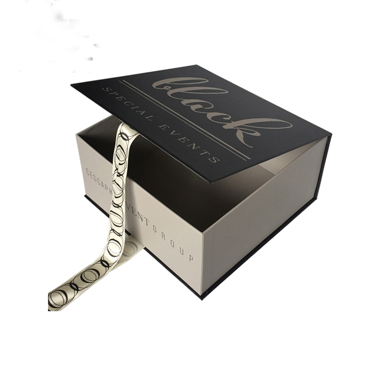 clothes cardboard box with ribbon